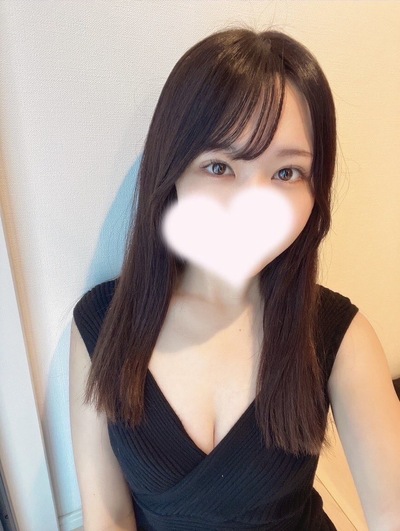 みか アイドル系清楚系スレンダーさんの写真