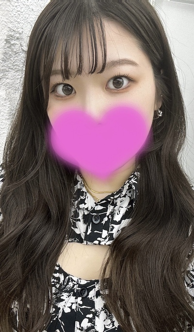 もも Gカップ美白美肌清楚系女子大生 さんの写真